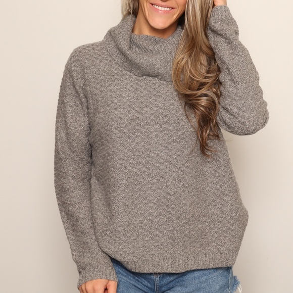 NWT! Ann Taylor 100% Cashmere Gray Turtleneck Knit Sweater - Picture 1 of 4